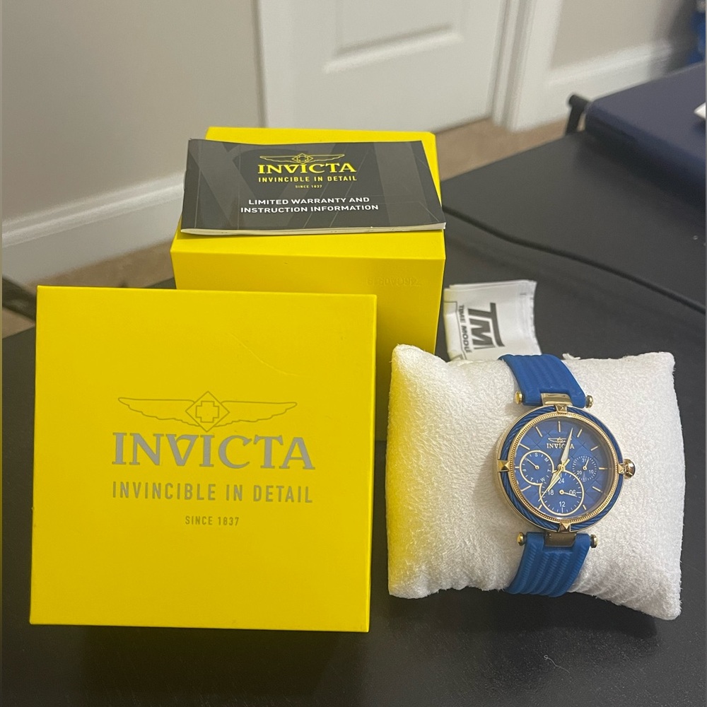 Invicta women’s watch - Picture 1 of 5